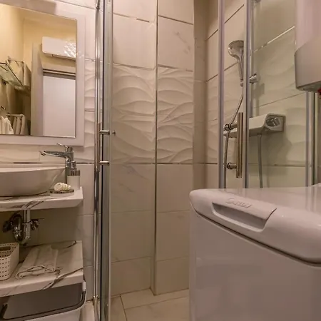 Rippl Ii Apartmanhotel