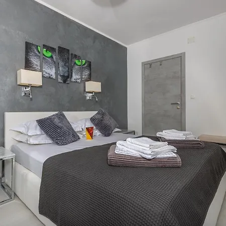 Apart-hotel Rippl Ii