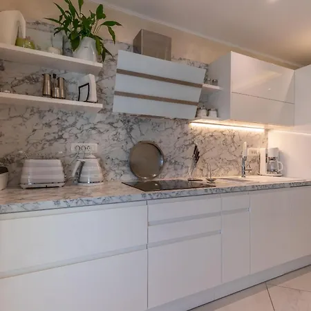 Rippl Ii Apartmanhotel