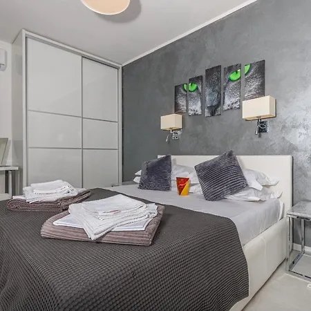 Rippl Ii Apart-hotel 4*