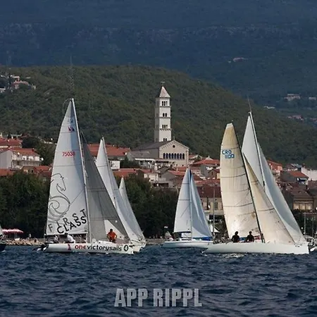 Lägenhetshotell Rippl Ii Crikvenica