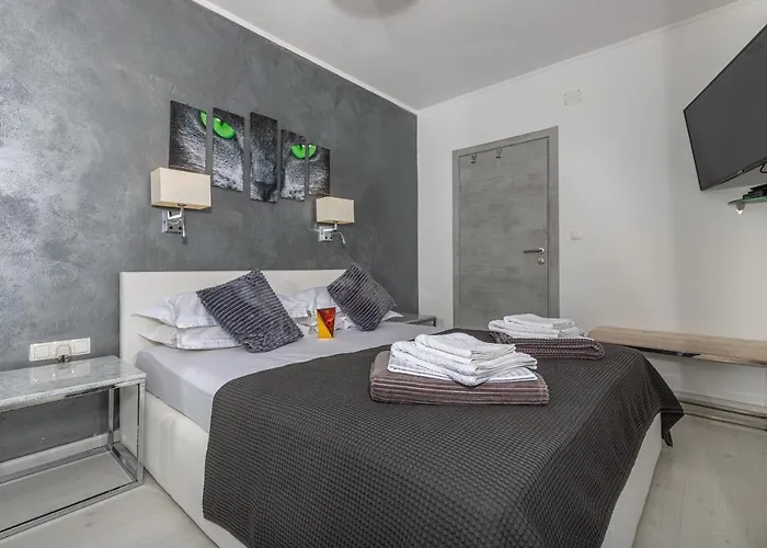 Aparthotel Rippl Ii
